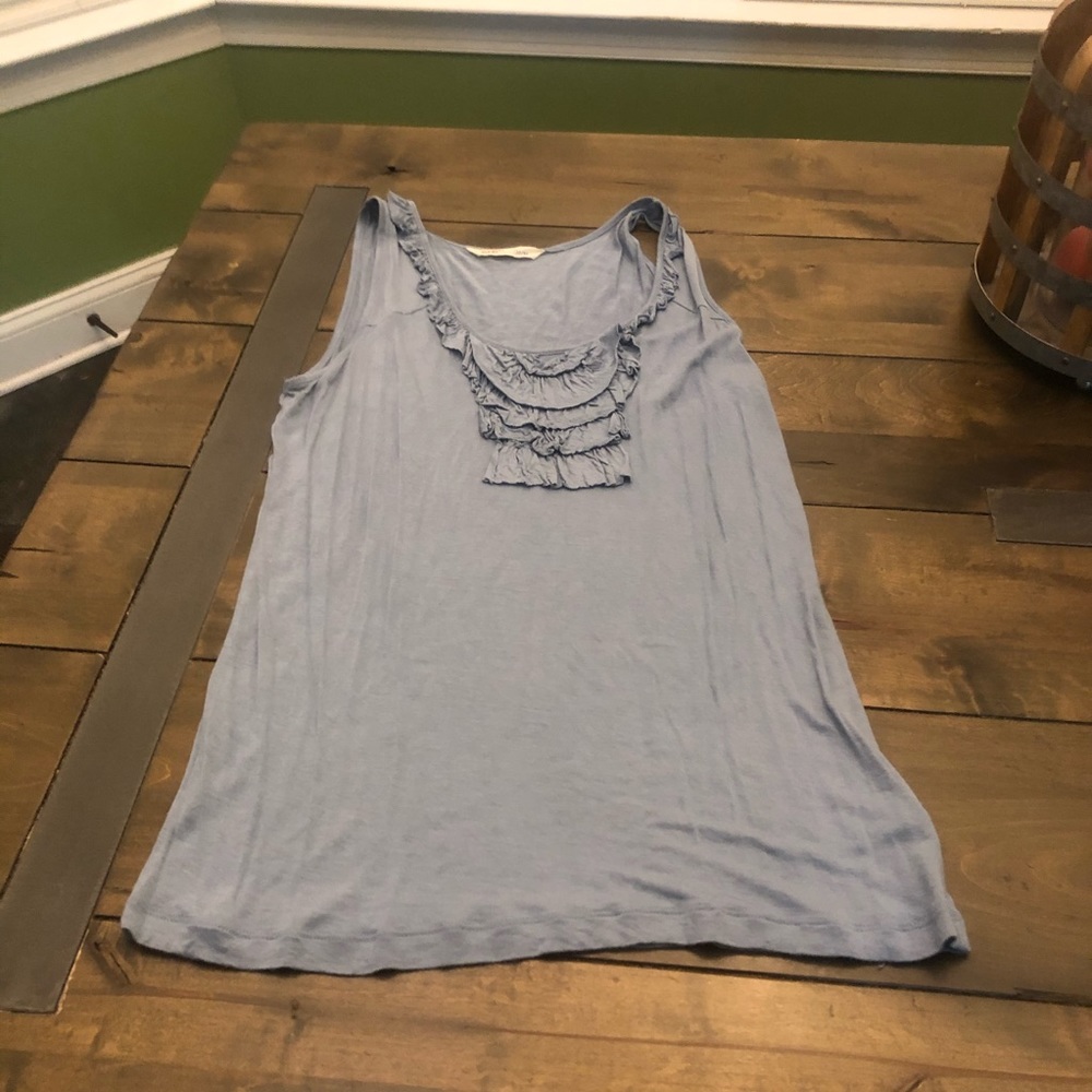 Old Navy Ruffled Tank Top - Picture 2 of 10